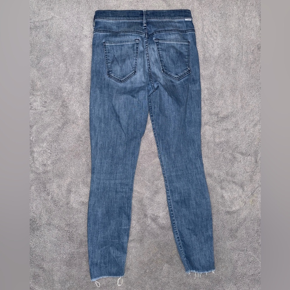 MOTHER Stunner Zip Ankle Step Fray in Good Girls
Do Size 26 - Picture 3 of 10